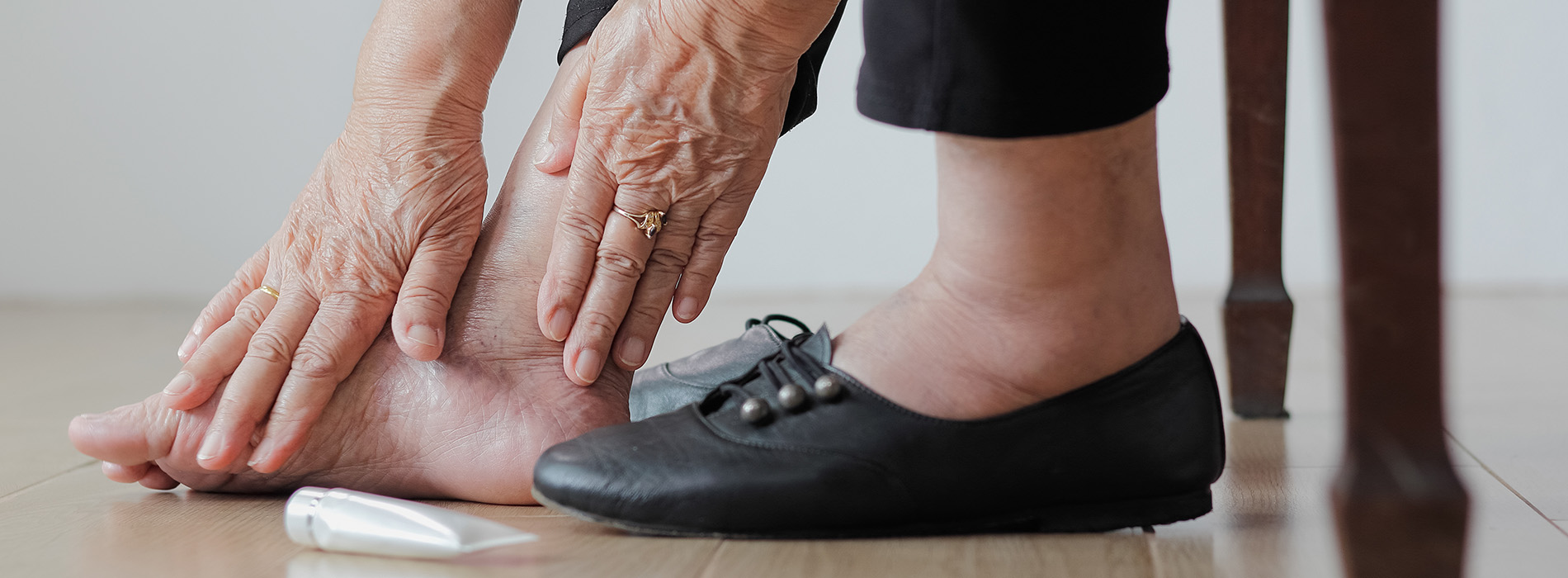 NY Foot and Ankle Clinic | Diabetic Foot Care, Cosmetic Foot Surgery and Hammertoes